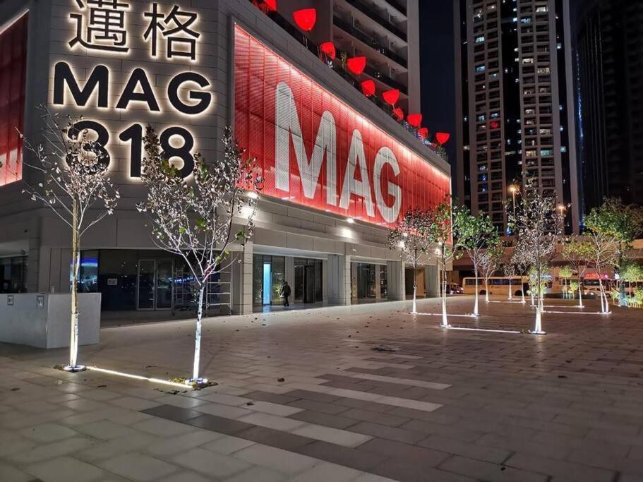 Urban King Bed With Burj Khalifa View & Dubai Mall Exterior foto